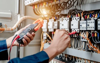 Manutenzione impianti elettrici industriali: verifiche obbligatorie, normativa e come organizzare gli interventi